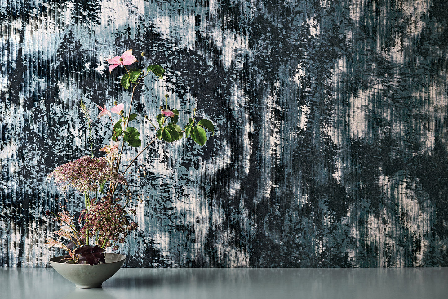 Black Edition Utsuro Flock Wallcovering