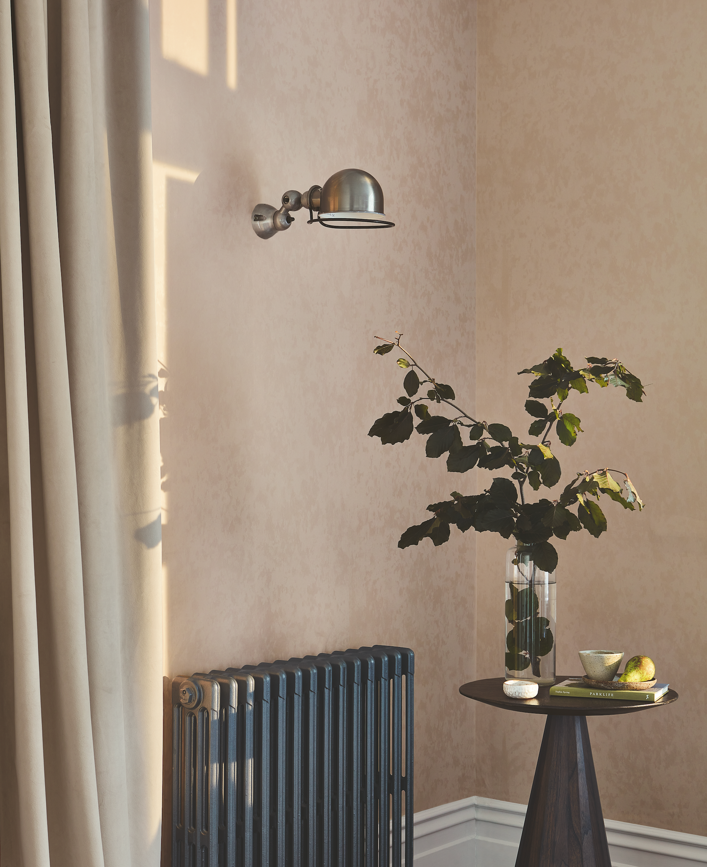 Villa Nova Alumina Wallcovering