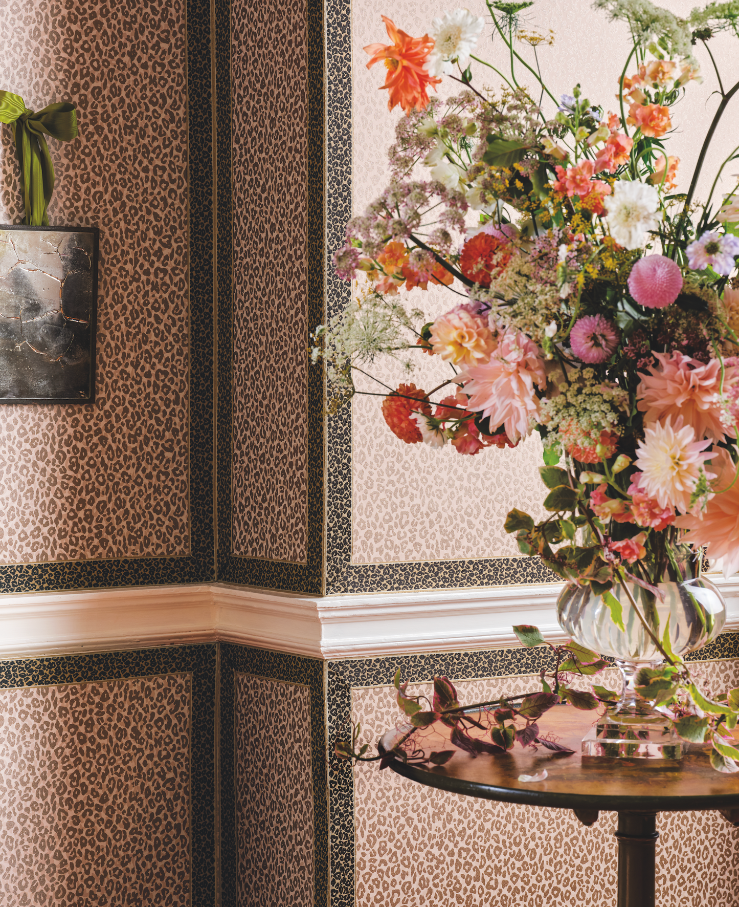 Romo X Temperley Kitty Wallcovering