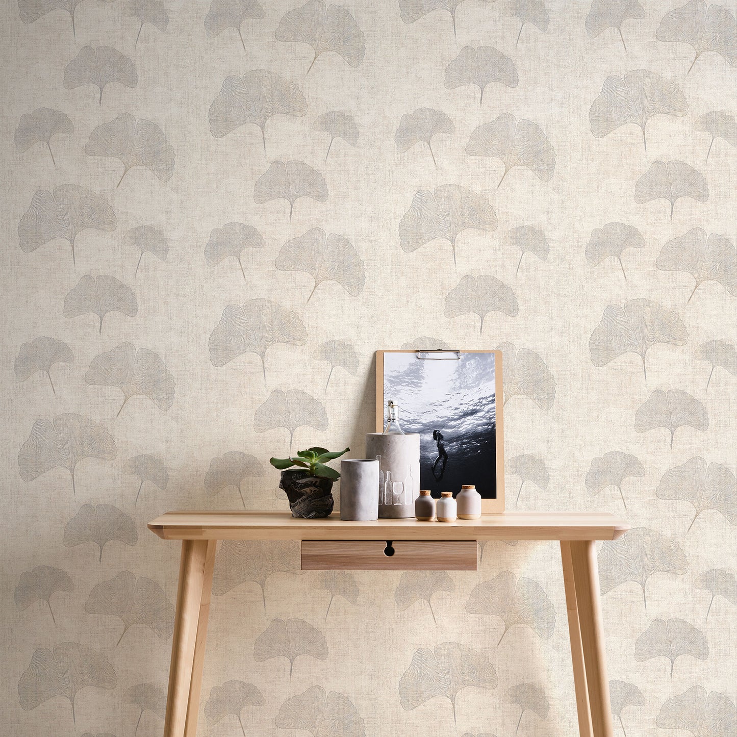 Galerie Havana Ginkgo Leaf Motif Wallpaper